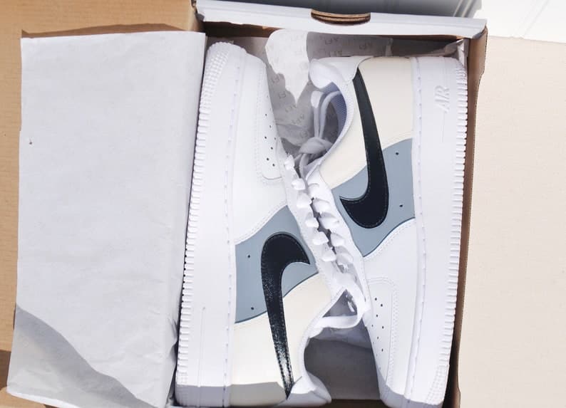 Heel  Custom Air Force 1 Handpainted