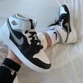 GREY DREAM AIR JORDAN 1 CUSTOM