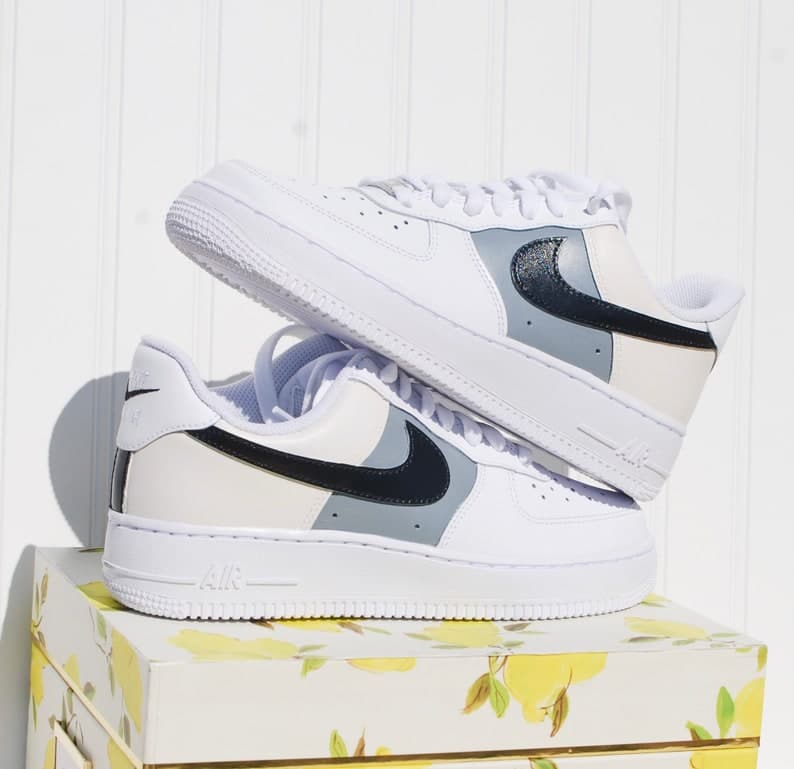 Heel  Custom Air Force 1 Handpainted