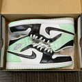 CUSTOM NIKE AIR JORDAN 1