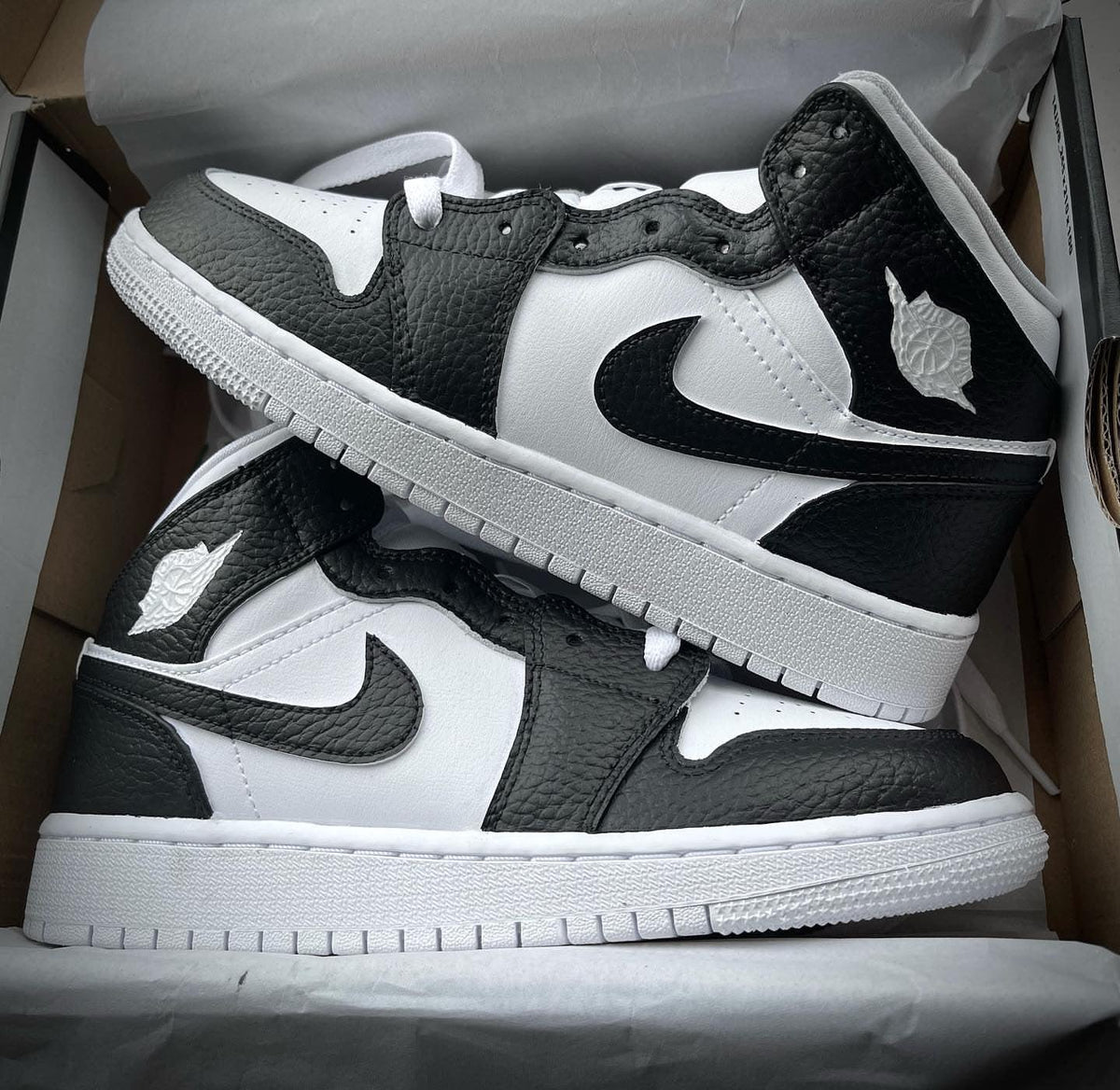 Custom Air Jordan 1 Black